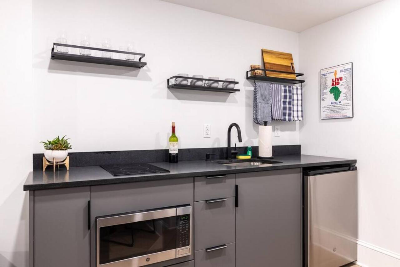 Thena Hotel - Spacious 1 Bedroom Philadelphie Extérieur photo